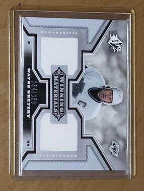 Wayne Gretzky 2005-06 Upper Deck SPx "Winning Materials" Dual Jersey Relic Card